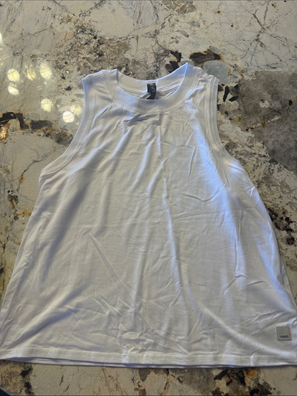 Vuori Women's White Sleeveless Tank - Crew Neck Active Top